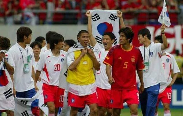 场国际青年