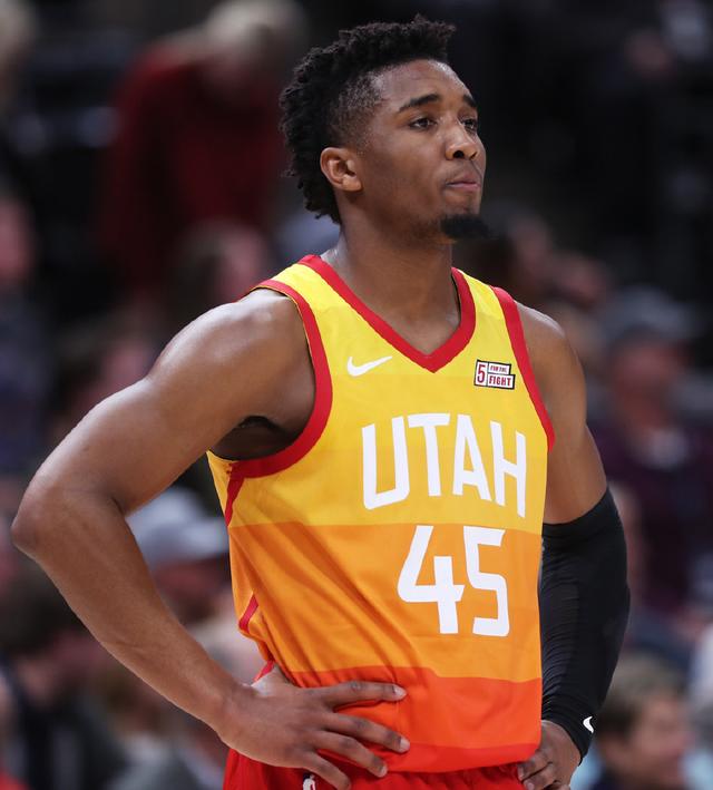 世体:皇马在经济层面遭遇黑色九月,项目暂停造成重大损失