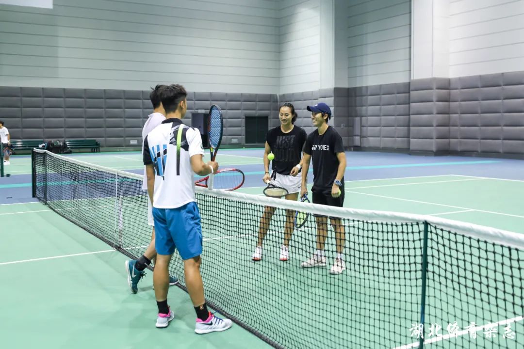 许多人不禁 许多人不禁