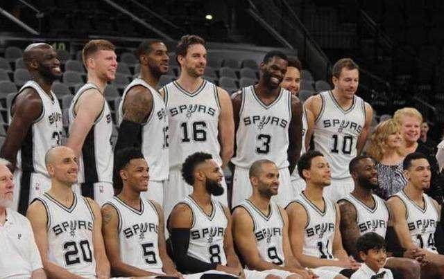 侧包抄的终 侧包抄的终