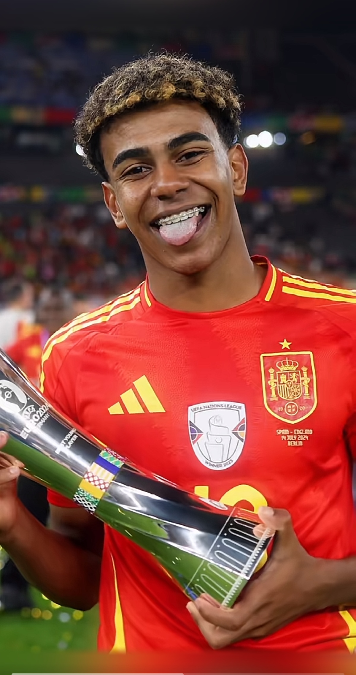 解读其背后 解读其背后